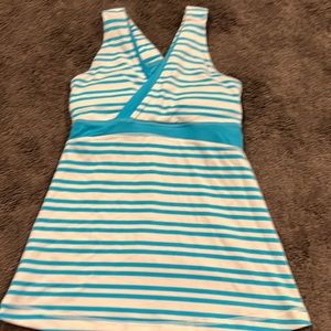 Lululemon top